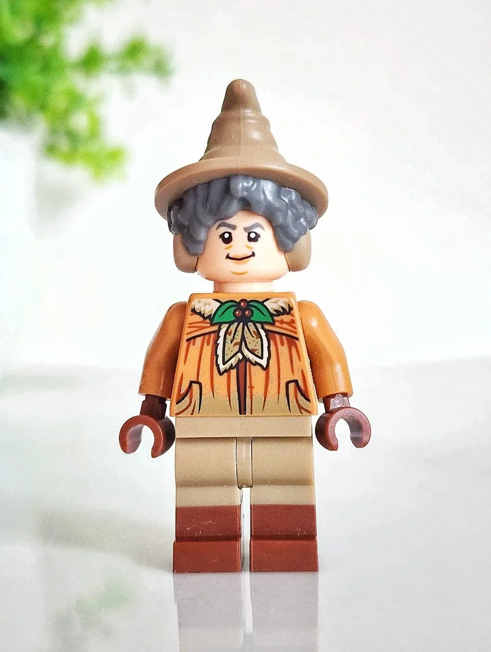 LEGO Harry Potter Professor Pomona Sprout Minifigure hp270 Hogwarts Moment 76384